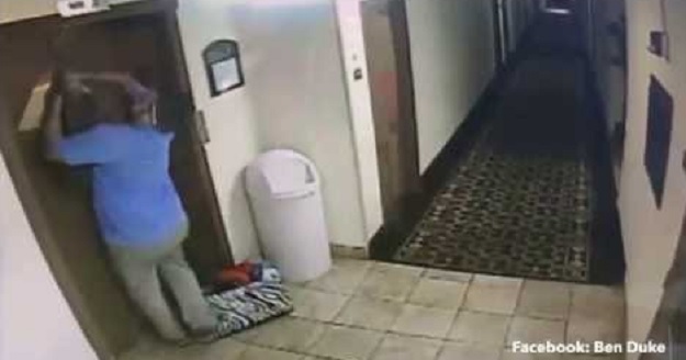 BILA BI TO STRAŠNA SMRT Pogledajte kako je spasio jadnog psića