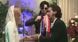 VIDEO Shia LeBouf se oženio na potpuno bizaran način