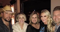Seksi Sharon Stone povela sestru na dodjelu nagrada, vidite li sličnost?