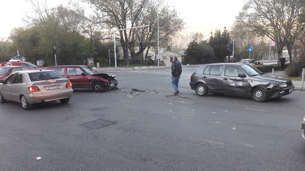 Sudar dva Golfa na sjevernom ulazu u marjanski tunel