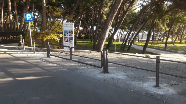 VIDEO Baldasar zatvorio put do plaže radi požara?!