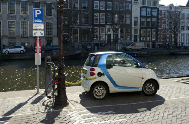 Nizozemska od 2025. želi zabraniti prodaju svih vozila na benzin i dizel