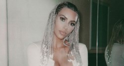 Kim Kardashian frizurom zadala pljusku afričkoj kulturi