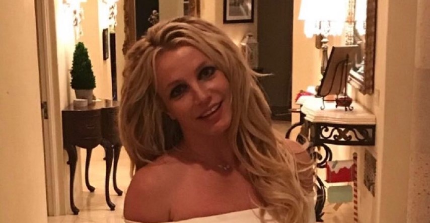 Britney Spears postaje guru za kosu?