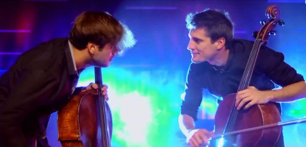 2Cellos objavili još jedan hit i pokazali kako će izgledati u 2069. godini