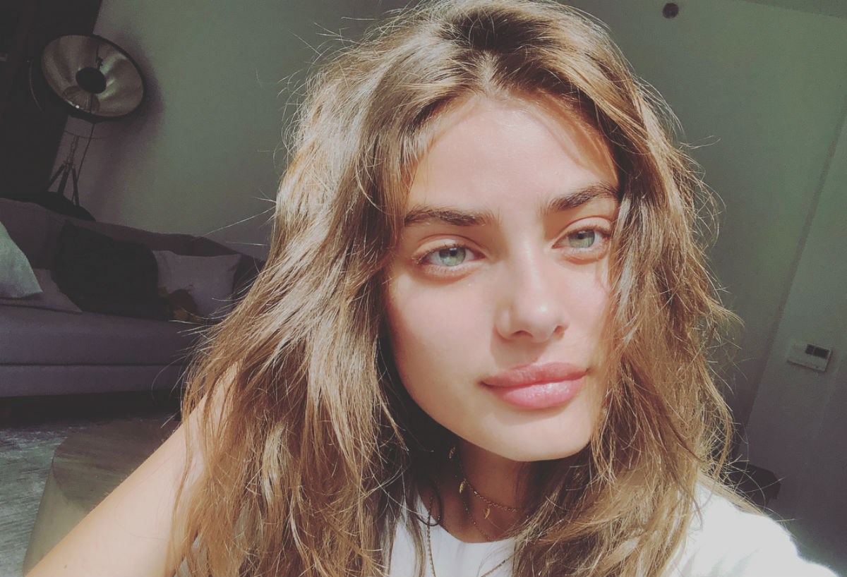 Probudile ste se s lošom frizurom? Evo kako je možete popraviti u samo pet minuta