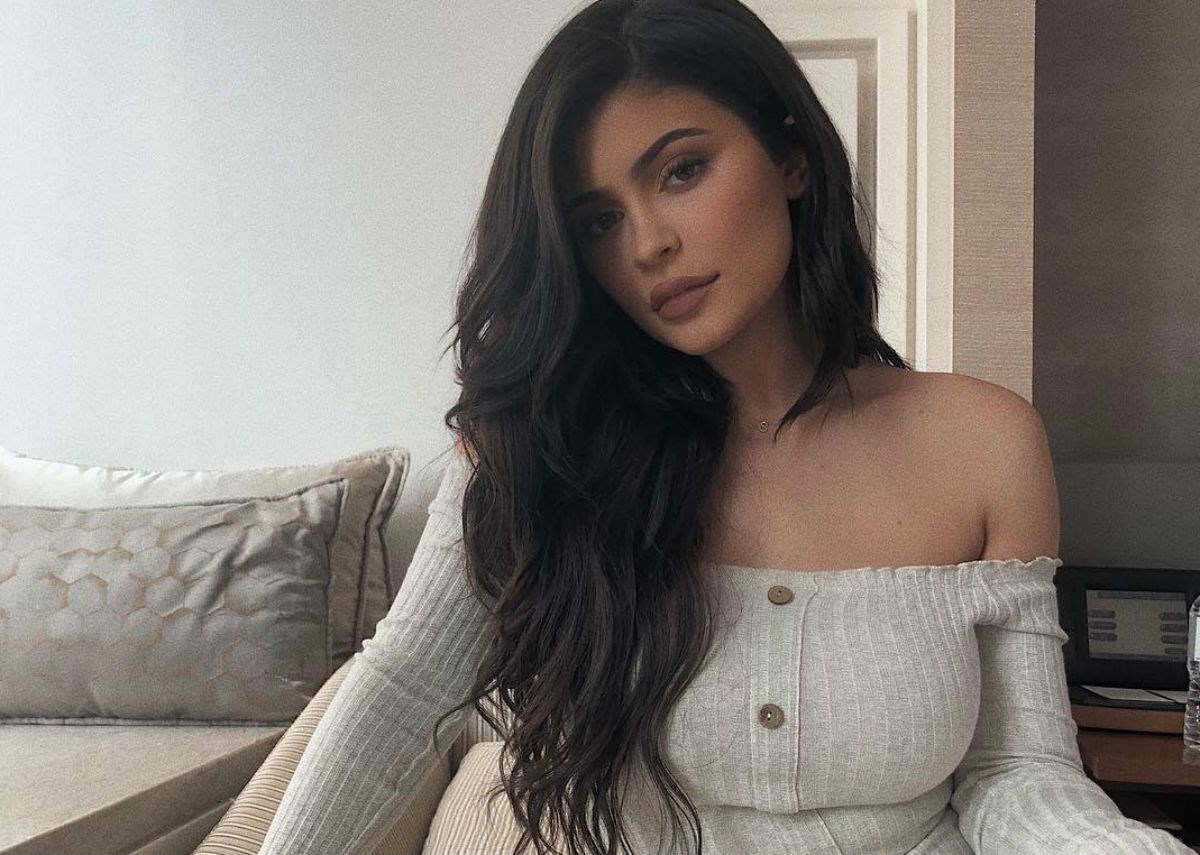 Kylie Jenner pozirala u haljini od 180 kuna: Evo gdje je možete kupiti