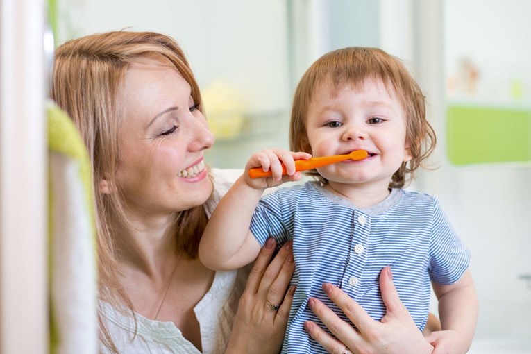 Što sve roditelji rade krivo kad je u pitanju briga oko dječjih zubića