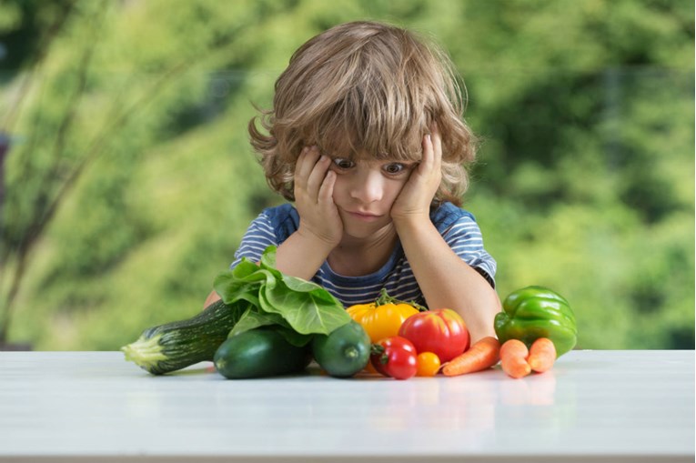 Znanstvenici objasnili zašto djeca ne vole povrće