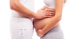 Seksualne poze koje biste trebale izbjegavati kroz različite stadije trudnoće