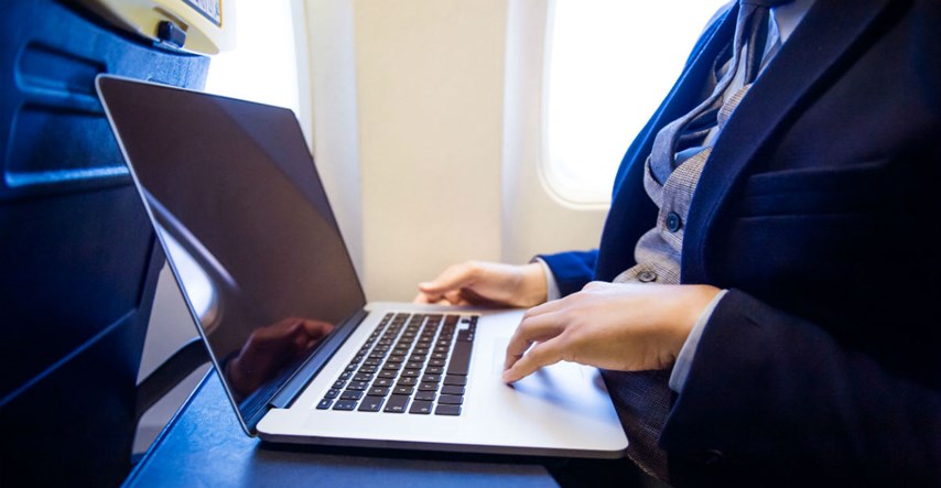 Amerika uvodi zabranu unosa laptopa u zrakoplove iz Europe?