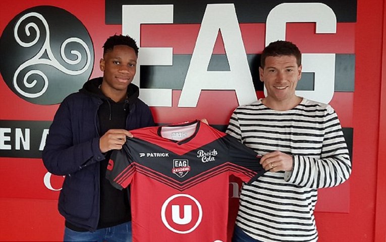 Drogbin sin potpisao za francuskog prvoligaša u kojem je Didier počeo karijeru