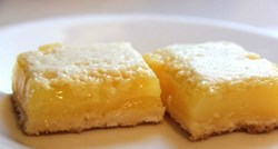 Lagani proteinski kolač od vanilije - bez masti