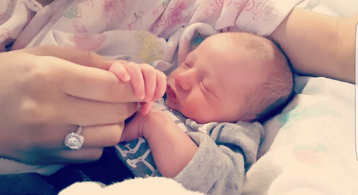 Nijedno novorođenče nije svojoj mami priredilo ovakvo iznenađenje
