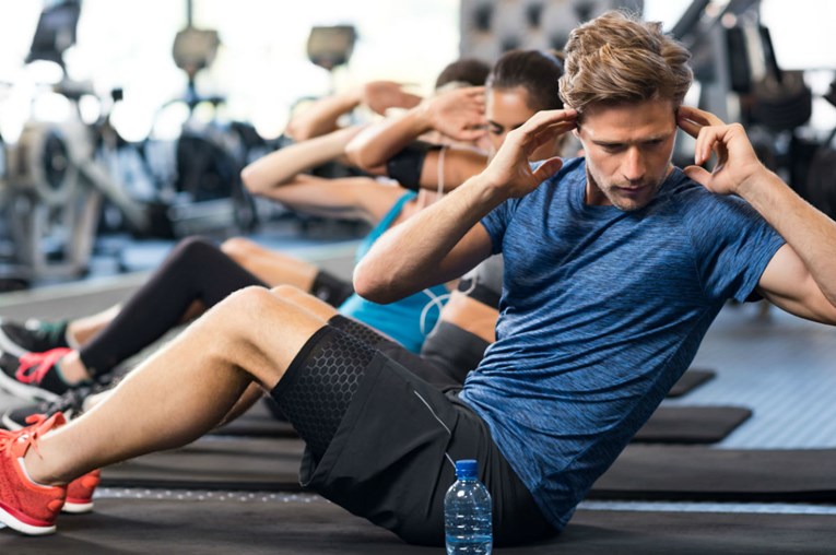 3 vježbe za ravni trbuh koje možete već danas uvrstiti u svoj trening