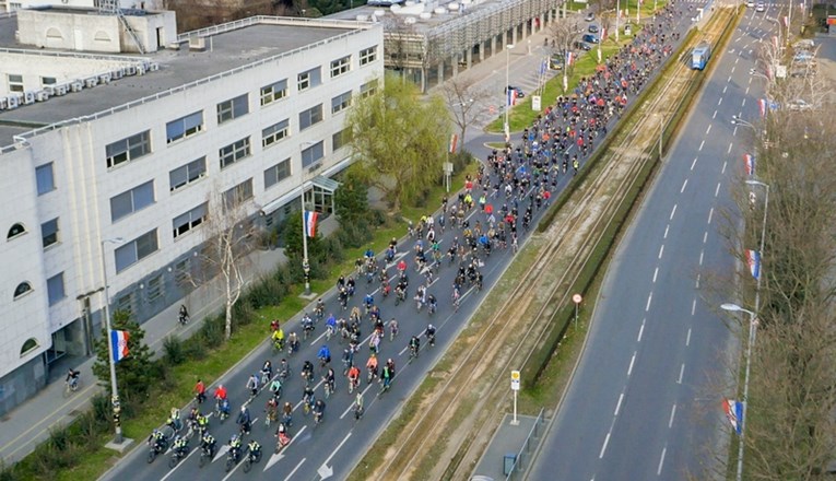 Ovako je jučer bilo na velikom prosvjedu biciklista u Zagrebu