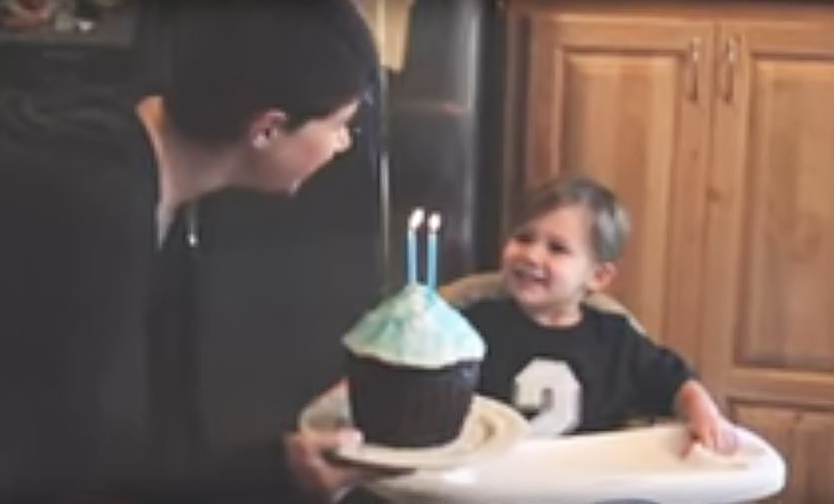 Ovaj će vam spot izmamiti suze na lice jer govori o onome što mori baš svakog roditelja na svijetu