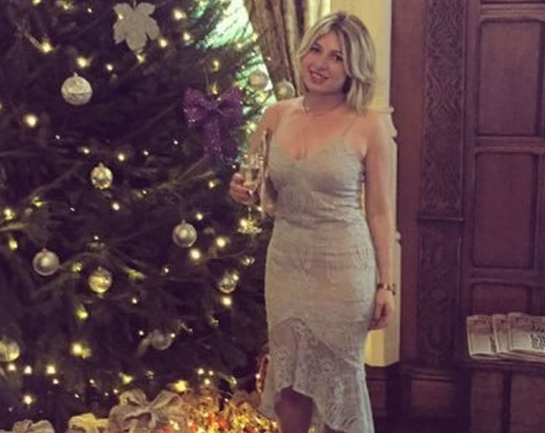 Djevojka izgubila torbicu pa je dobila nazad s porukom koja ju je prestravila