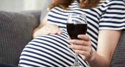 Prema rezultatima ankete trećina žena u Hrvatskoj smatra da čaša vina u trudnoći ne škodi njihovoj bebi