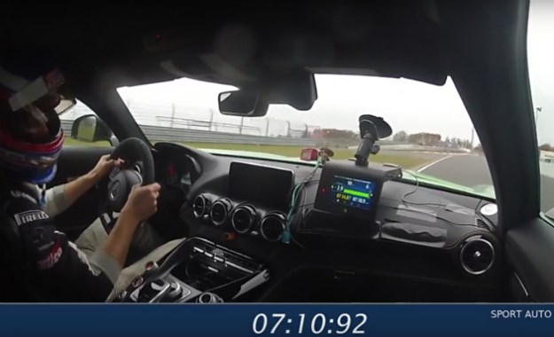 Video: Mercedes AMG GT-R razvalio na Nürburgringu