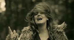 Pogledajte novi spot pjevačice Adele za pjesmu "Hello"!