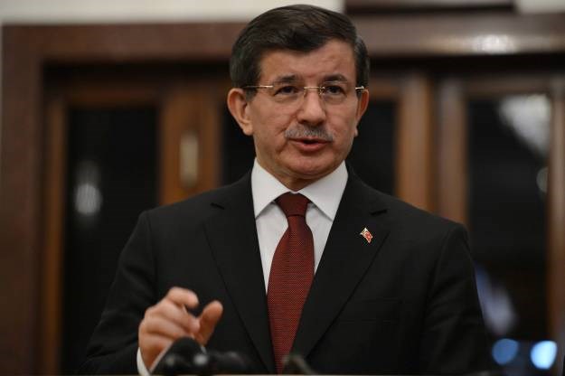 Davutoglu: Turska će s Rusijom raditi na smirivanju napetosti