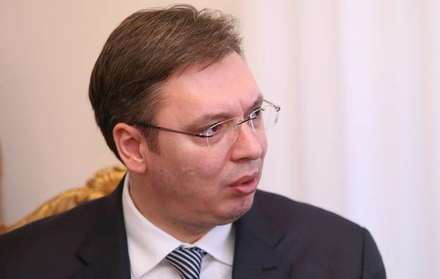 Srpski tabloide bruje o "prljavoj igri Haaga, zamci za Vučića"