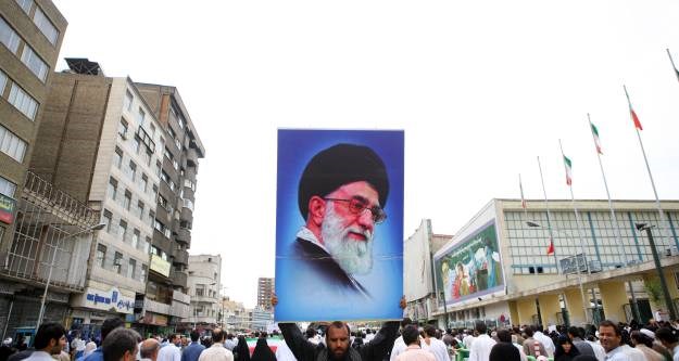 Hamenei: Slogan "Smrt Americi" se ne odnosi na ljude, već politiku