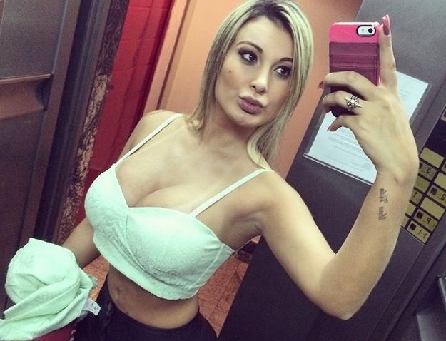 Miss BumBum jedva preživjela, ostala bez pola stražnjice