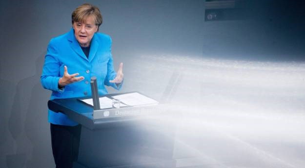Merkel traži da prihvat izbjeglica postane obaveza
