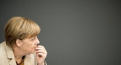 Kritike na Merkel pljušte sa svih strana: "Ona mora reći da su kapaciteti ispunjeni"