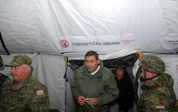 Kotromanović: Hrvatska šalje instruktore i savjetnike u Kurdistan