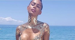 VIDEO "To nije bikini, ona je gola": Ovaj kupaći kostim posvađao je internet, vidite li zašto?