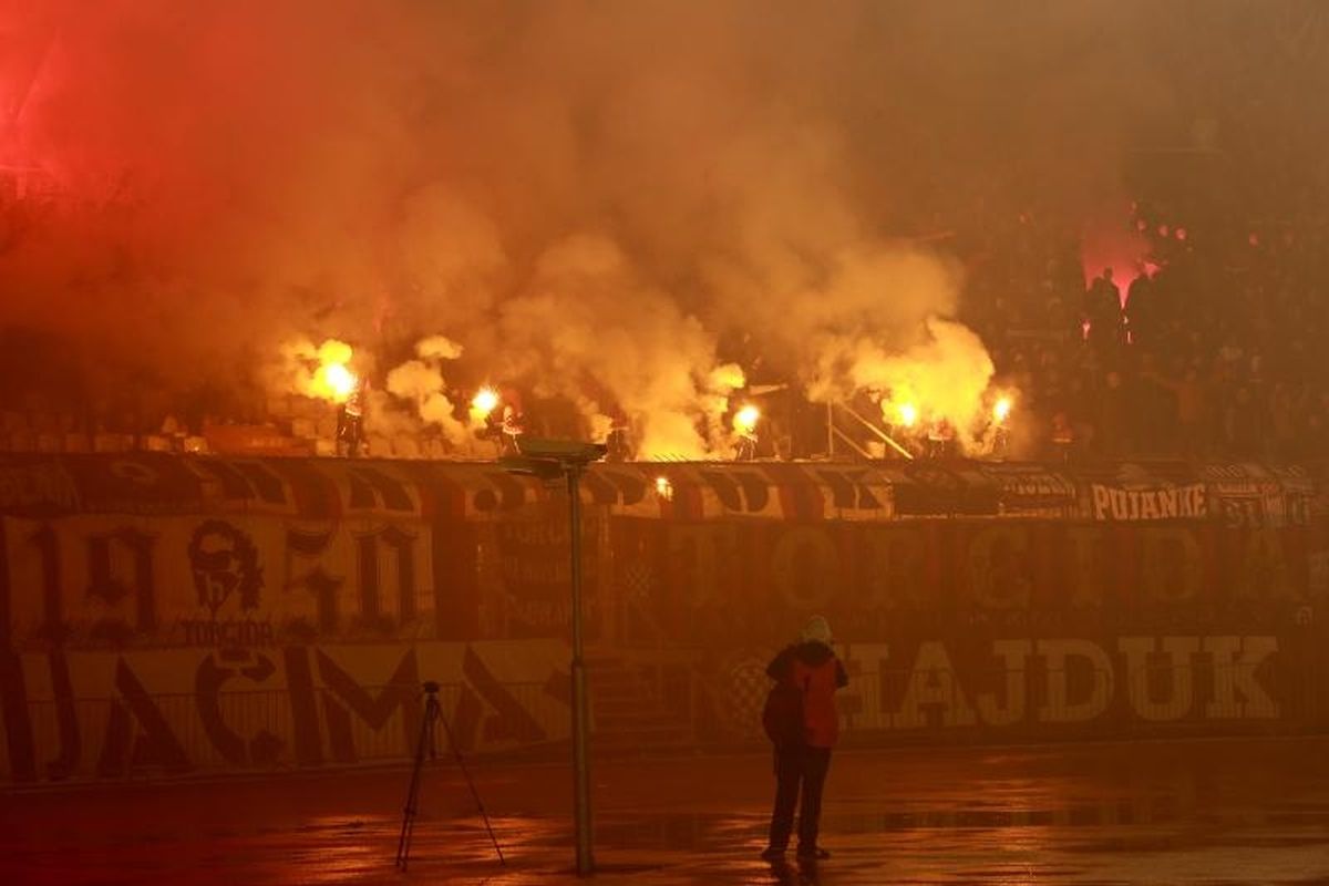 Utakmica na Poljudu je trebala biti prekinuta!