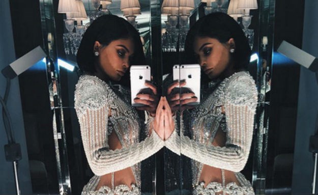 Slažemo se: Kylie Jenner otkrila svoju najbolju modnu kombinaciju iz 2016.