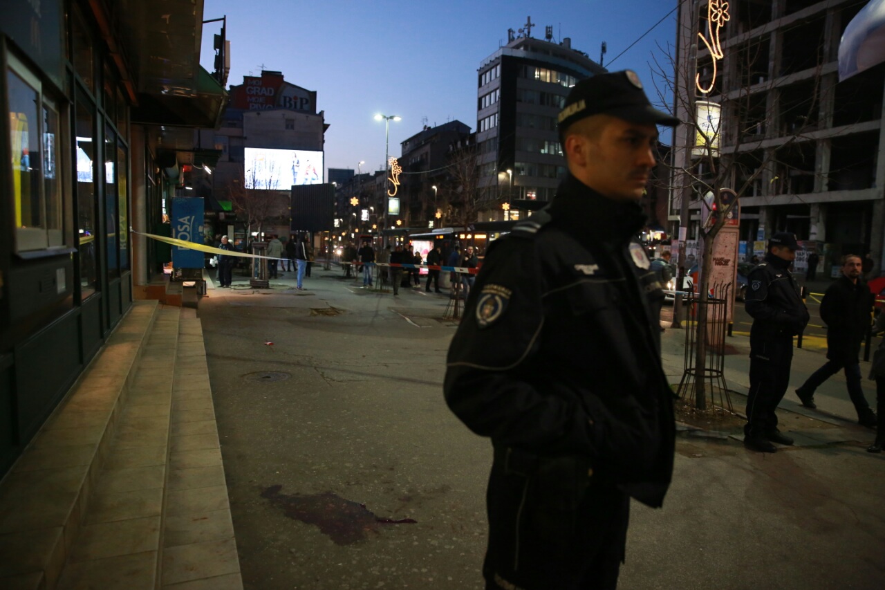 FOTO Kaos u Beogradu, u obračunu migranata jedan mrtav, dvoje teško ozlijeđenih