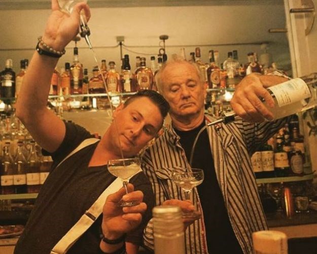 VIDEO Slavni Bill Murray kao barmen u Brooklynu točio votku "Slovenia"