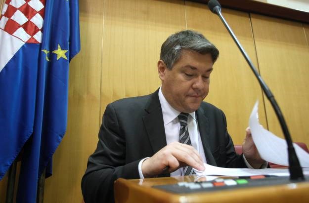 Na Thompsonovom koncertu u Kninu 100.000 ljudi, a fiskalizirano 42.000 kuna
