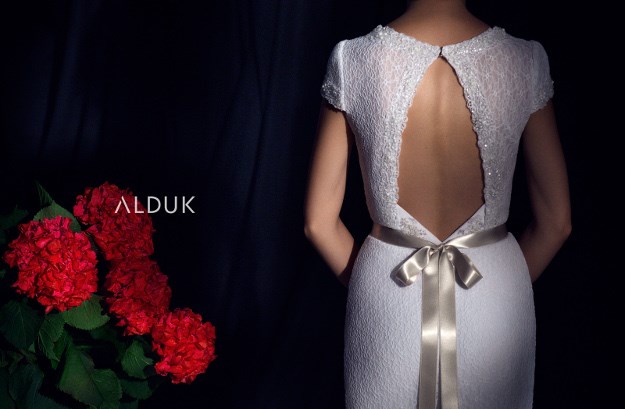Uživajte u elegantnoj novoj kampanji za raskošne vjenčanice Ivana Alduka