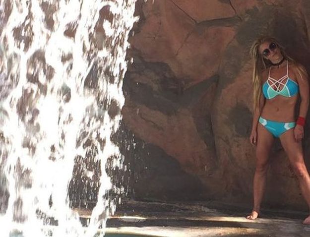 VIDEO Dotaknula je dno, a sada se osvećuje hejterima: Britney je opet seksi kao nekada