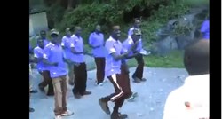 VIDEO Mladež vladajuće stranke Burundija pjesmom poziva na ubojstva i silovanje