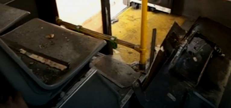 U Zemunu eksplodirala boca kisika u autobusu, jedna osoba ozlijeđena