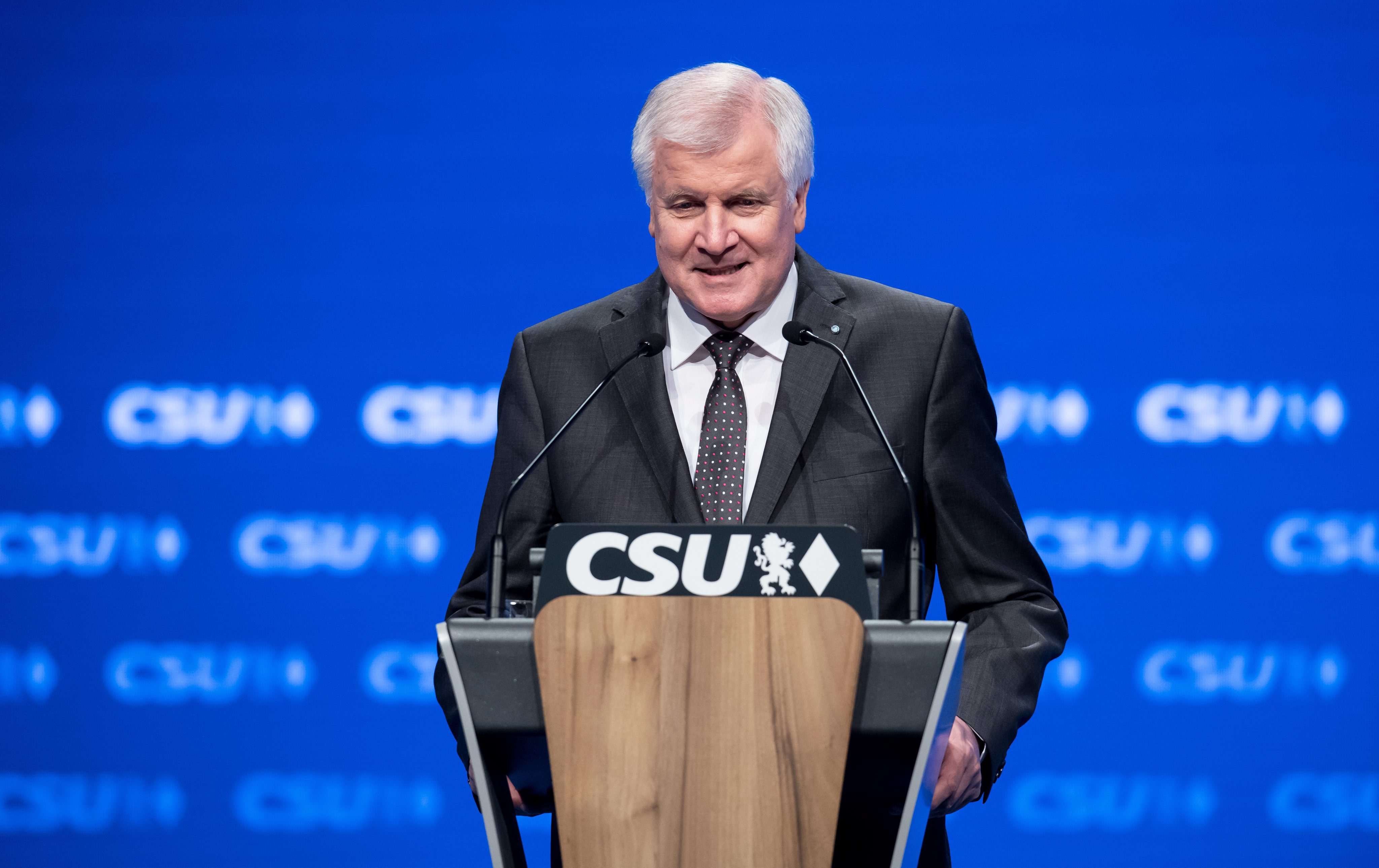 U bavarskom CSU propao prijedlog da se uskrati potpora Angeli Merkel