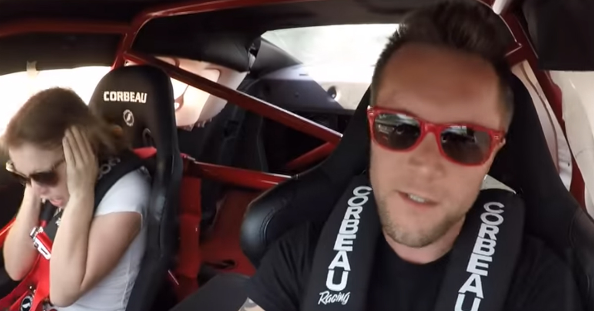 VIDEO Pri 225 km/h buka motora aktivirala zračne jastuke