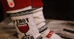 Na svijetu postoje čarape koje pauziraju tvoju omiljenu seriju kada ti počneš drijemati
