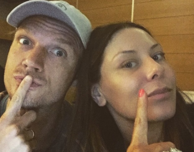 Curica ili dečko: Nick Carter otkrio spol bebice koju čeka sa suprugom Lauren