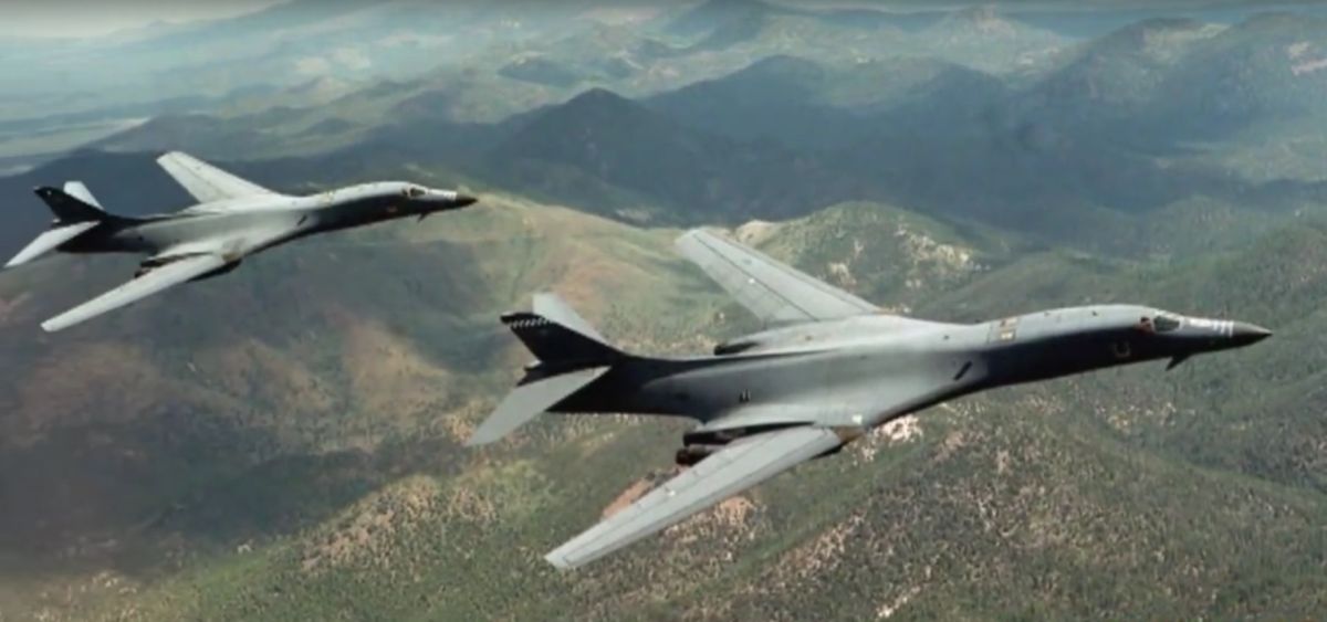 IZRAVAN ODGOVOR Američki bombarderi letjeli iznad Korejskog poluotoka