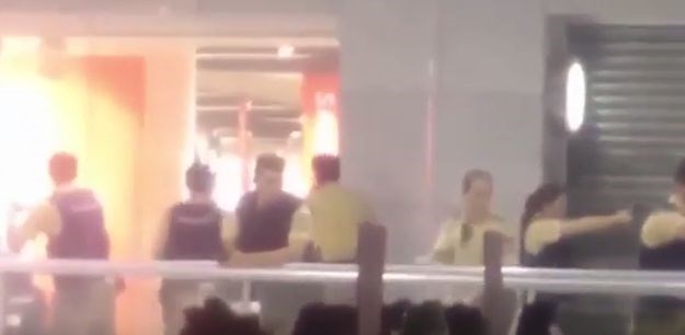 VIDEO Specijalci u shopping centru u Munchenu tragaju za napadačima