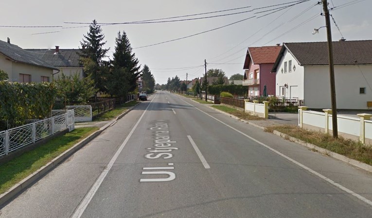 U naletu auta kod Varaždina teško ozlijeđena 13-godišnja djevojčica