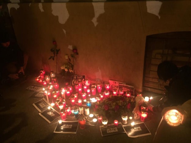 Stotine Zagrepčana okupilo se u čast ubijenih novinara